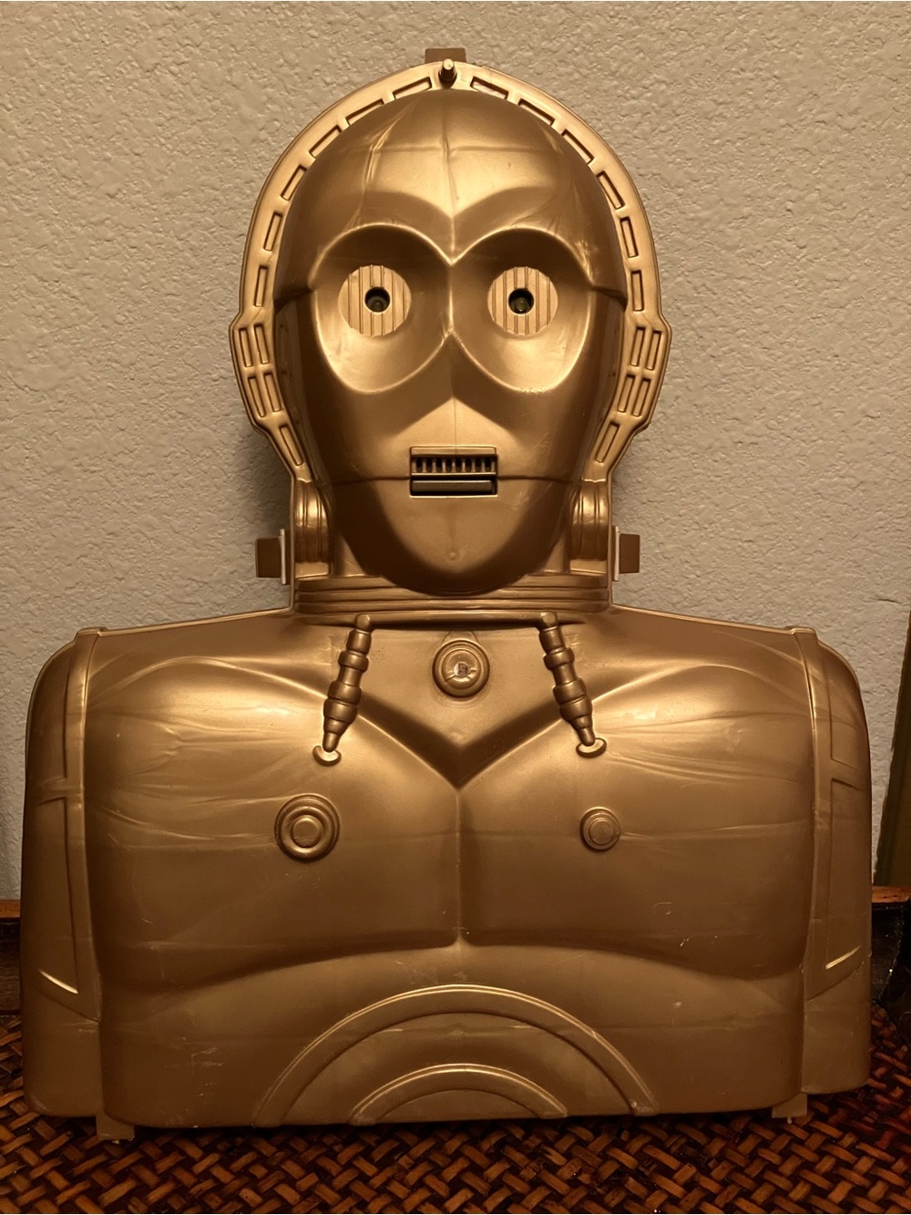 Vintage C-3PO Case